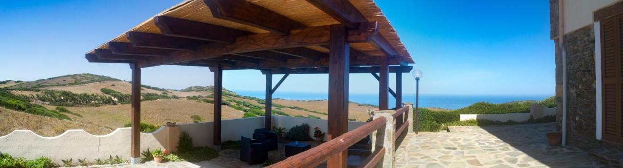 Agriturismo Finagliosu 帕拉马多拉 外观 照片