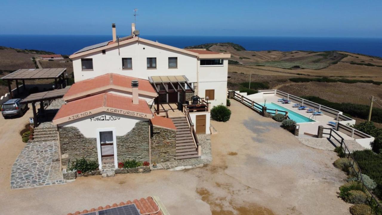 Agriturismo Finagliosu 帕拉马多拉 外观 照片