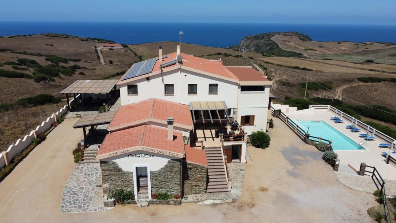 Agriturismo Finagliosu 帕拉马多拉 外观 照片