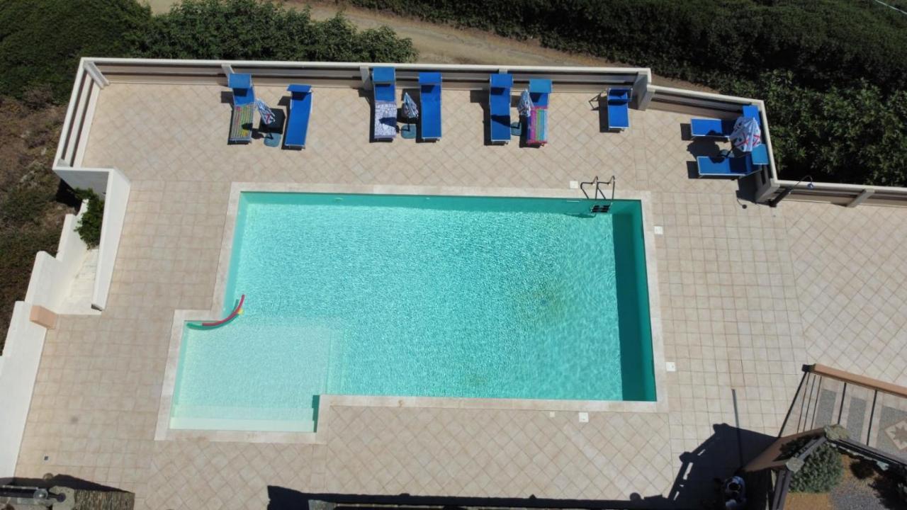 Agriturismo Finagliosu 帕拉马多拉 外观 照片