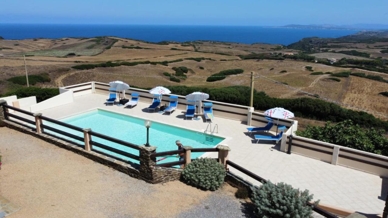 Agriturismo Finagliosu 帕拉马多拉 外观 照片