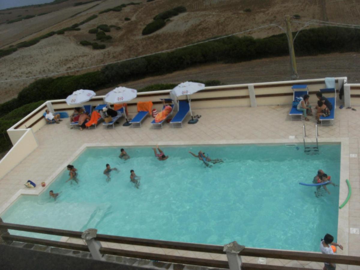 Agriturismo Finagliosu 帕拉马多拉 外观 照片