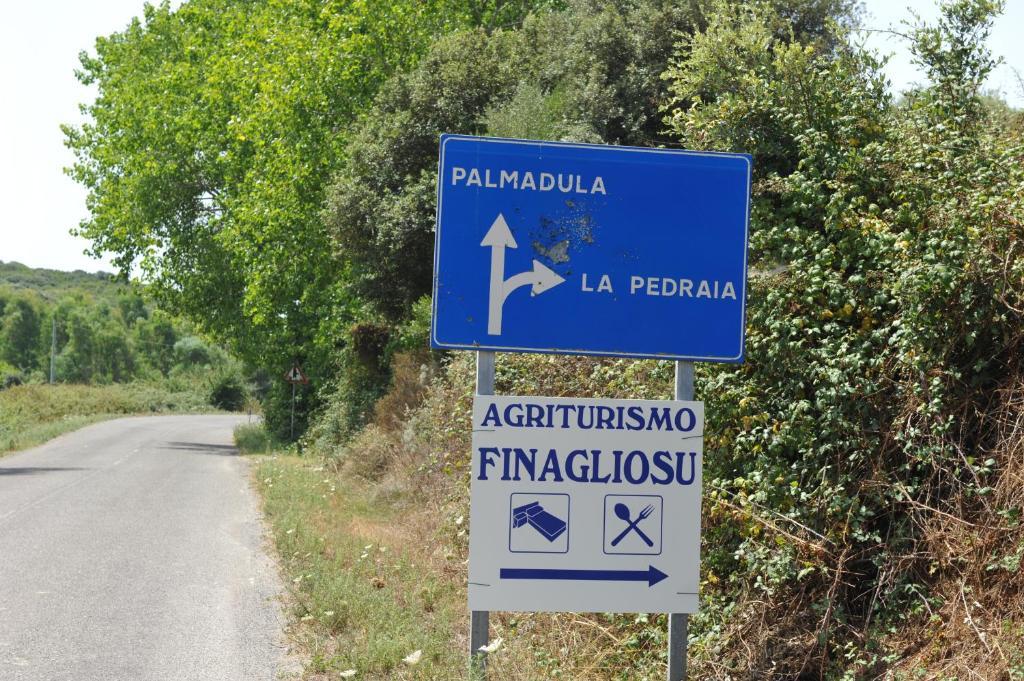 Agriturismo Finagliosu 帕拉马多拉 外观 照片