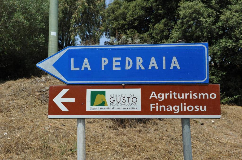 Agriturismo Finagliosu 帕拉马多拉 外观 照片
