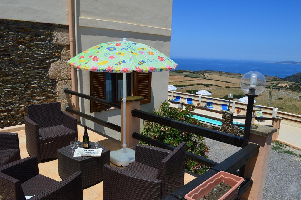 Agriturismo Finagliosu 帕拉马多拉 外观 照片